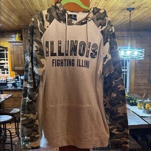 Colosseum Camouflage Illinois Fighting Illini Hoodie